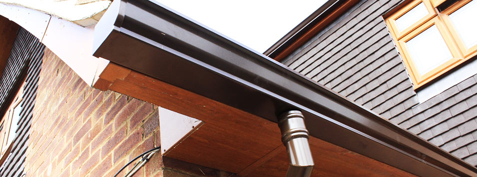 SEAMLESS ALUMINIUM GUTTER